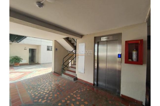 Apartamentos, Venta, Prados del Norte - $484.900.000