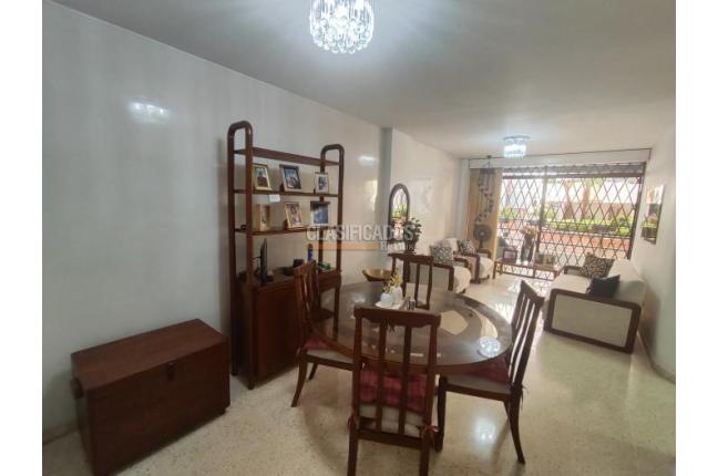 Apartamentos, Venta, Prados del Norte - $484.900.000