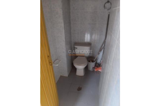Locales y Bodegas, Alquiler, Santander - $1.500.000