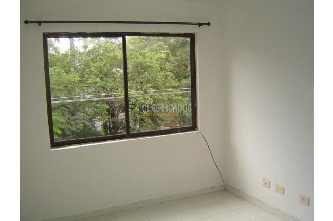 Apartaestudios, Alquiler en El Refugio