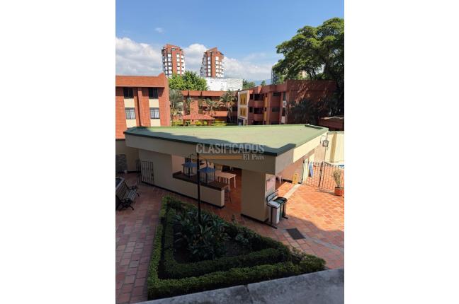 Apartamentos, Venta en Las Quintas de Don Simón