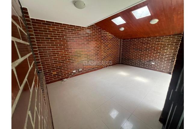 Casas, Alquiler en El Ingenio