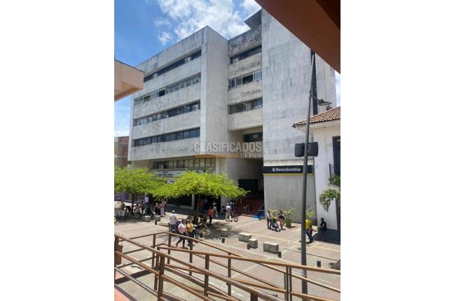 Oficinas y Consultorios, Alquiler en Palmira