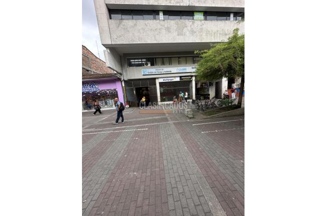 Oficinas y Consultorios, Alquiler en Palmira