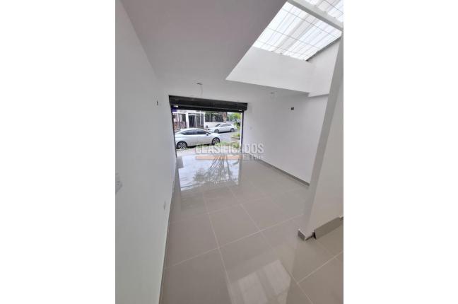 Locales y Bodegas, Alquiler, Santa Isabel - $2.200.000