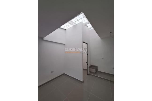 Locales y Bodegas, Alquiler, Santa Isabel - $2.200.000