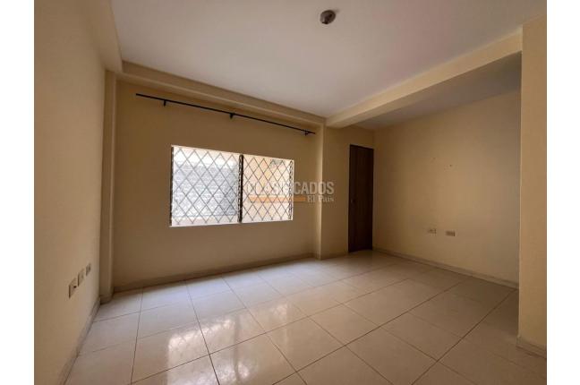 Apartaestudios, Alquiler, Los Andes - $700.000