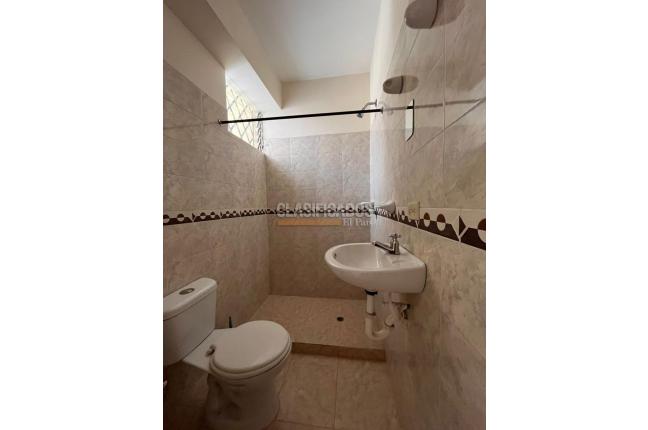 Apartaestudios, Alquiler, Los Andes - $700.000