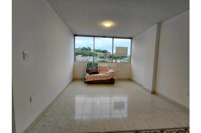 Apartamentos, Alquiler, Miraflores - $1.600.000