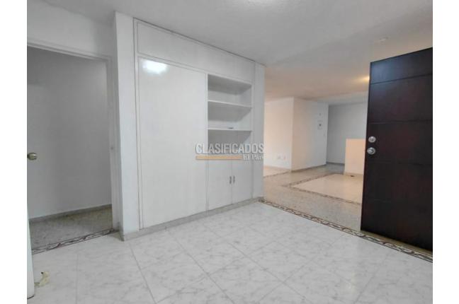 Apartamentos, Alquiler, Miraflores - $1.600.000