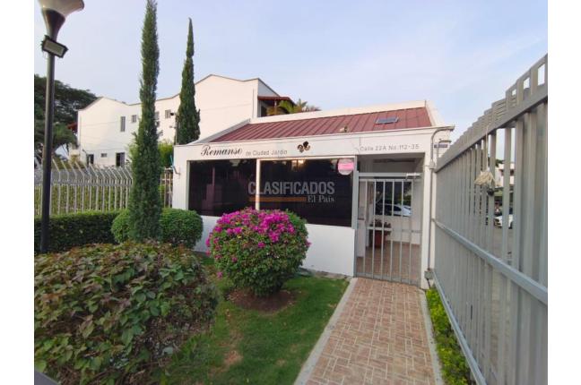 Casas, Alquiler en Ciudad Jardín