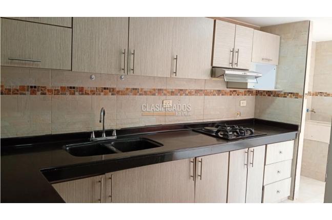 Casas, Alquiler en Caney