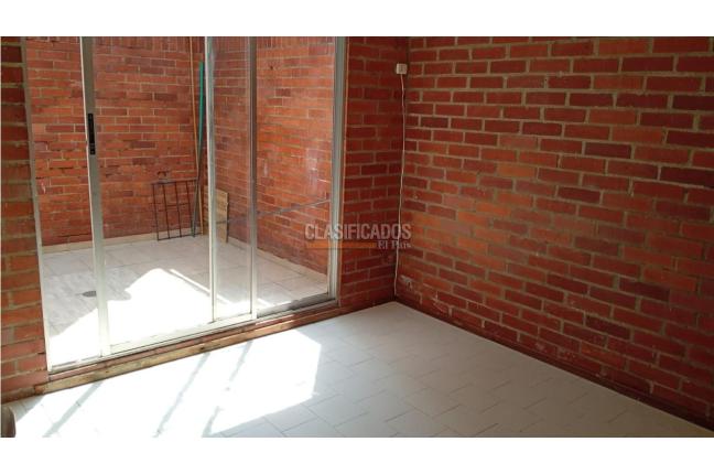 Casas, Alquiler, Caney - $1.200.000