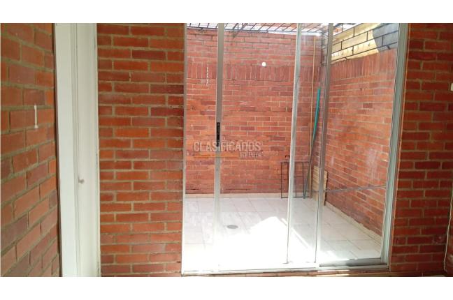 Casas, Alquiler, Caney - $1.200.000