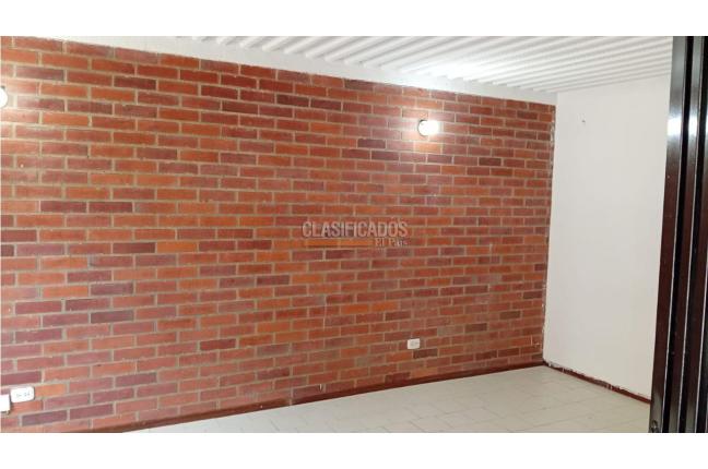 Casas, Alquiler, Caney - $1.200.000