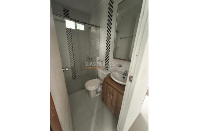 Apartamentos, Alquiler, Ciudad Pacifica - $1.200.000