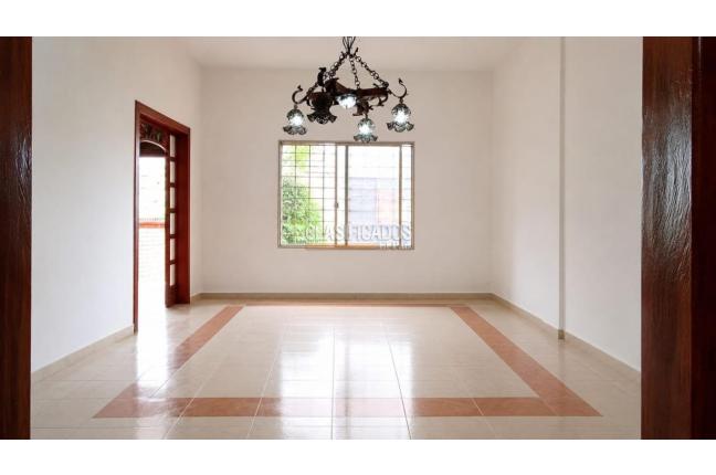 Casas, Alquiler, San Fernando Viejo - $12.000.000