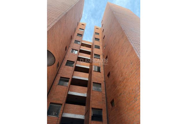 Apartamentos, Venta, La Hacienda - $380.000.000