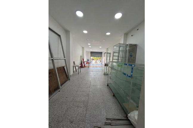 Locales y Bodegas, Alquiler, Barranquilla - $1.800.000
