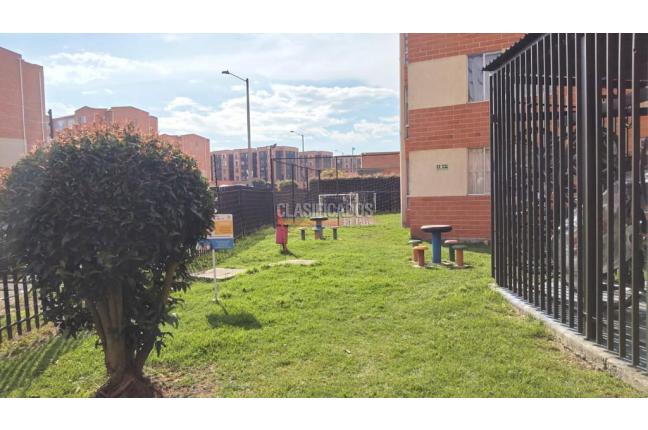 Apartamentos, Alquiler, Soacha - $940.000