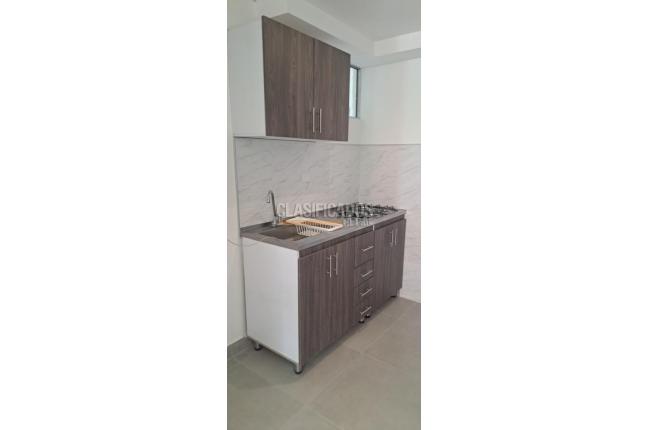 Apartamentos, Alquiler, Ciudad Pacifica - $1.500.000
