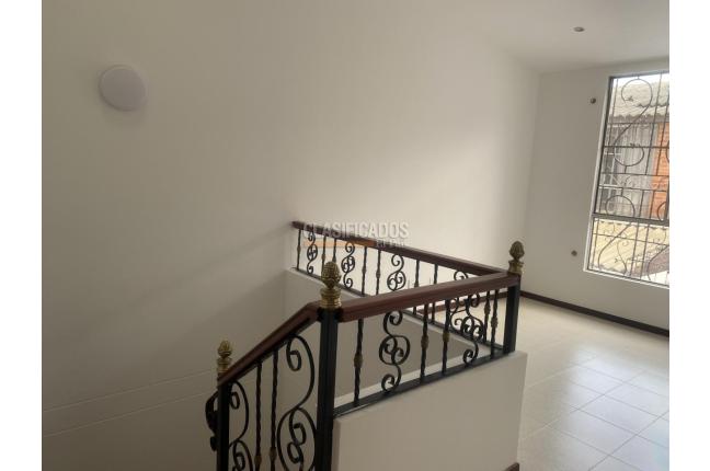Casas, Alquiler, Caney - $2.250.000