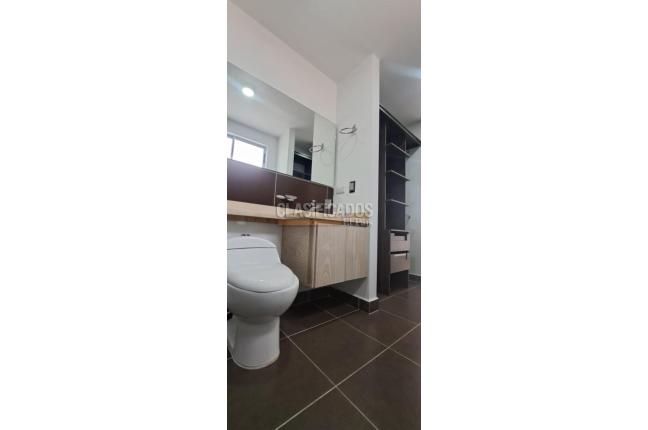 Apartamentos, Alquiler, Ciudad Jardín - $3.800.000
