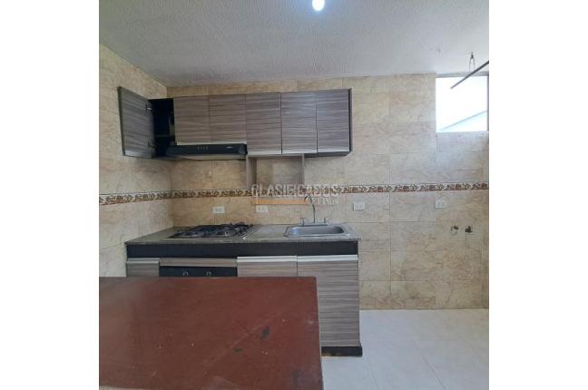 Apartamentos, Venta, Álamos - $220.000.000