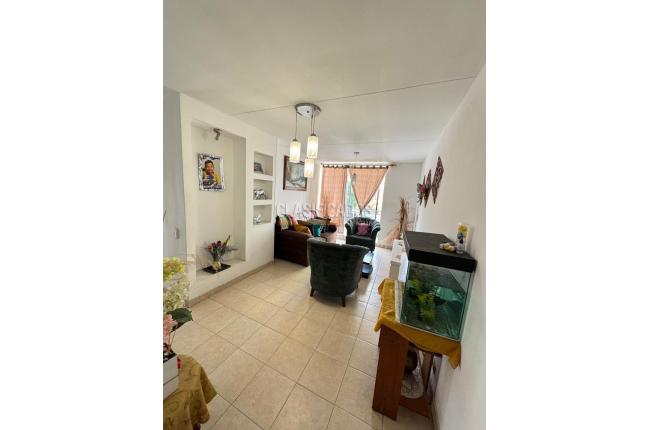 Apartamentos, Venta en Primero de Mayo