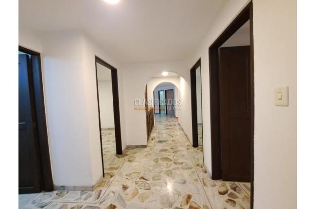 Apartamentos, Venta en Prados del Norte