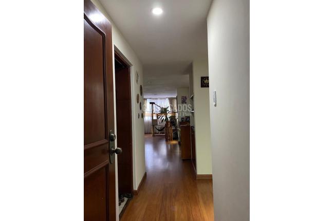 Apartamentos, Venta, Los Cámbulos - $305.000.000