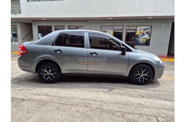 Nissan Tiida 2015 - $35.900.000