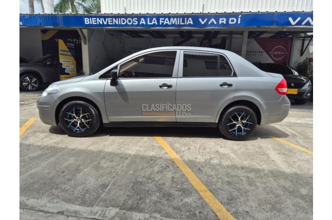 Nissan Tiida 2015 - $35.900.000