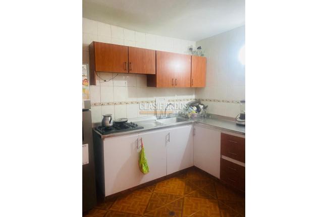 Casas, Venta, Salomia - $385.000.000