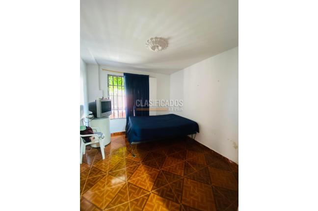 Casas, Venta, Salomia - $385.000.000