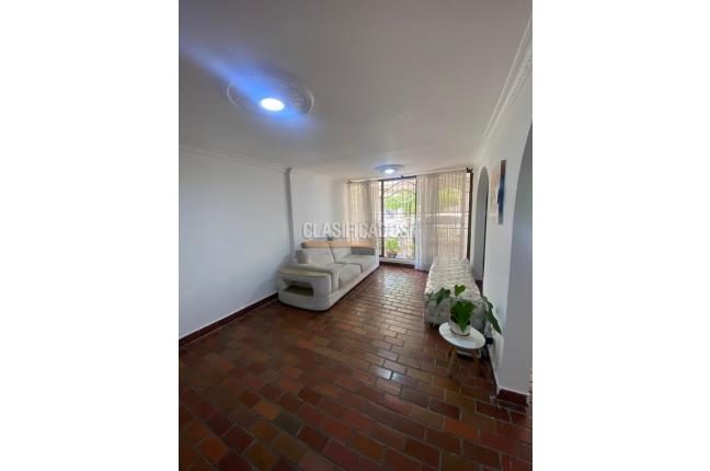 Casas, Venta, Paseo de los Almendros - $540.000.000