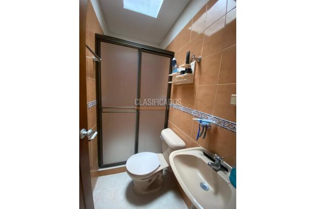 Casas, Venta, Paseo de los Almendros - $540.000.000