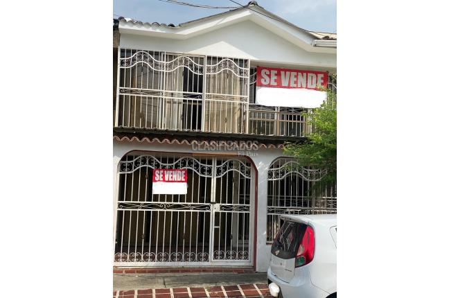Casas, Venta, Paseo de los Almendros - $540.000.000