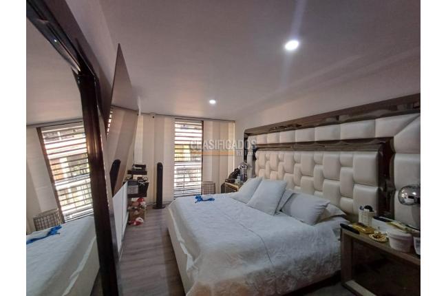 Casas, Venta, Paseo de los Almendros - $750.000.000
