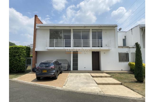 Casas, Venta en Ciudad Jardín