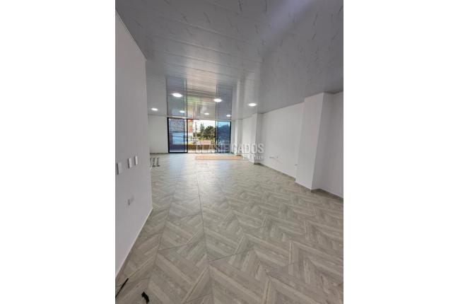 Locales y Bodegas, Alquiler, Bogotá - $4.000.000