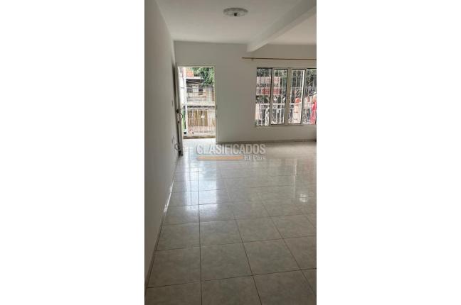 Apartamentos, Alquiler, Santa Elena - $1.250.000