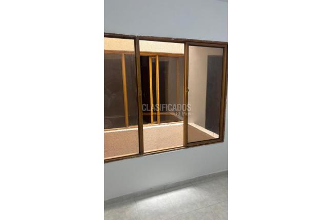 Apartamentos, Alquiler, Santa Elena - $1.250.000
