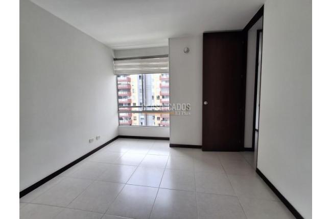 Apartamentos, Venta, La Flora - $390.000.000