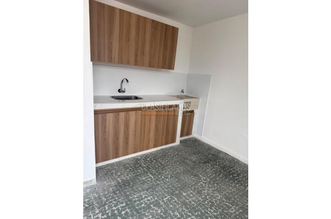 Apartaestudios, Alquiler, Popular - $800.000