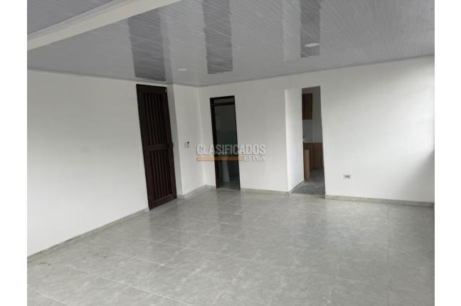 Apartaestudios, Alquiler, Popular - $800.000