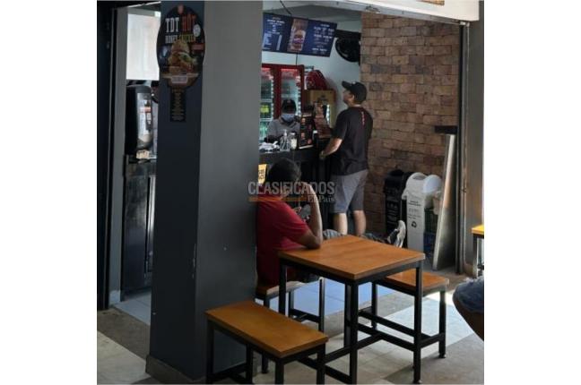 Locales y Bodegas, Venta en 100 Palos