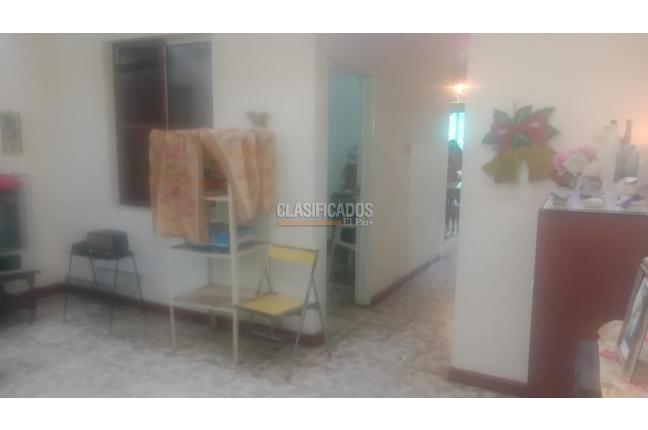 Casas, Venta en Camino Real