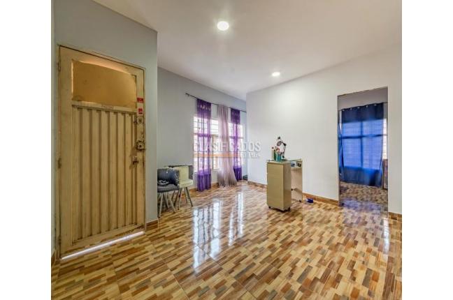 Casas, Venta, San Judas - $320.000.000