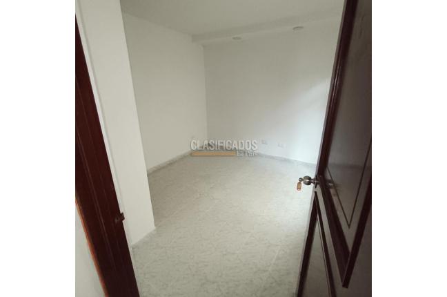 Casas, Alquiler, Salomia - $2.650.000